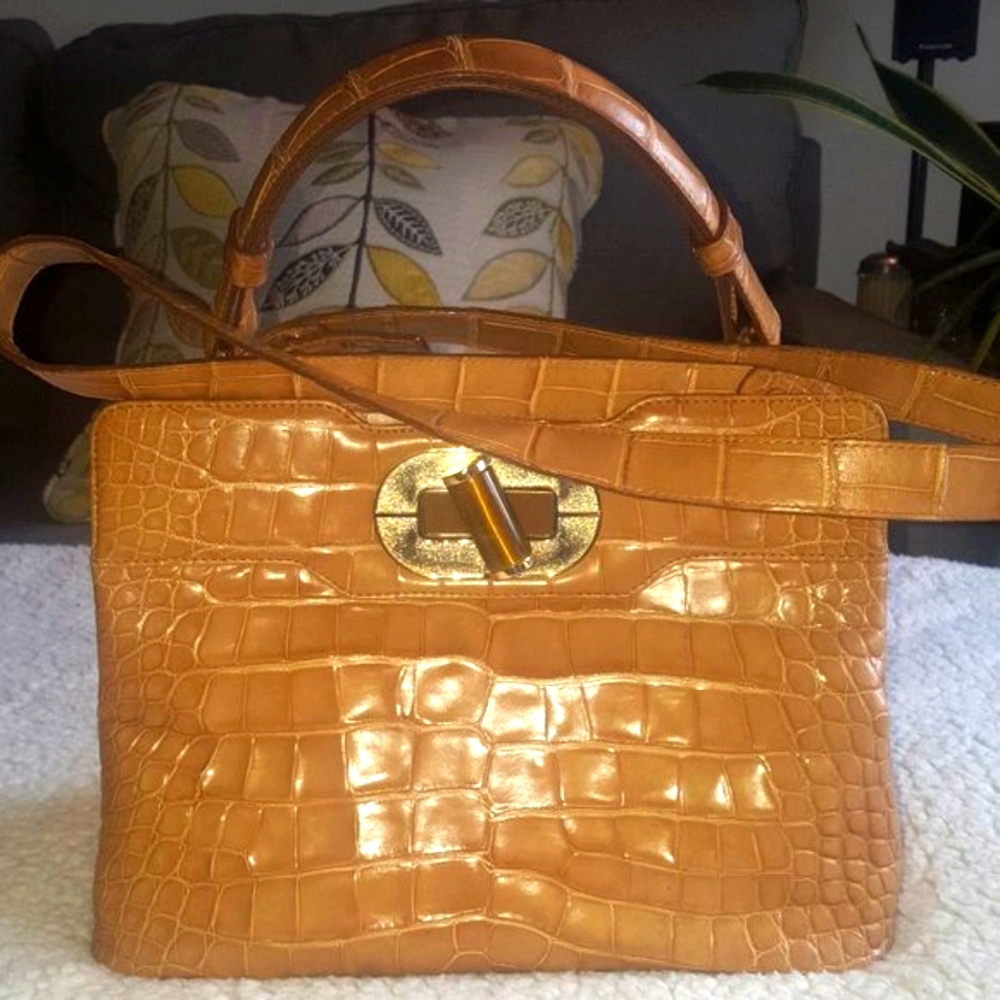 VERY RARE! Bulgari Isabella Rosselini Crocodile leather purse, beige
